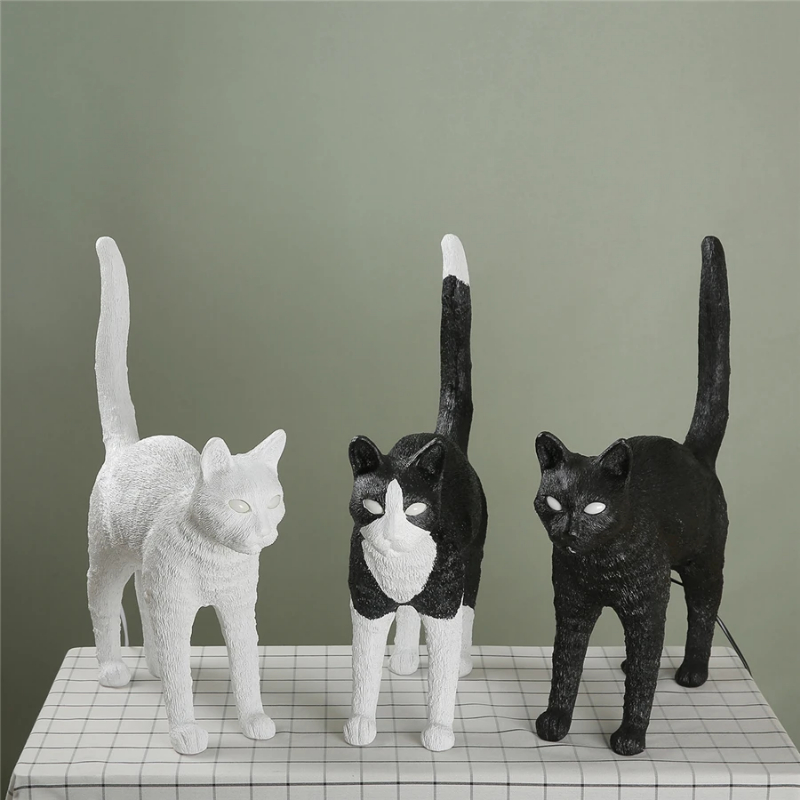 Resin Art On Floor - Nordic Cat Tafellamp Hars Dier Tafellamp
