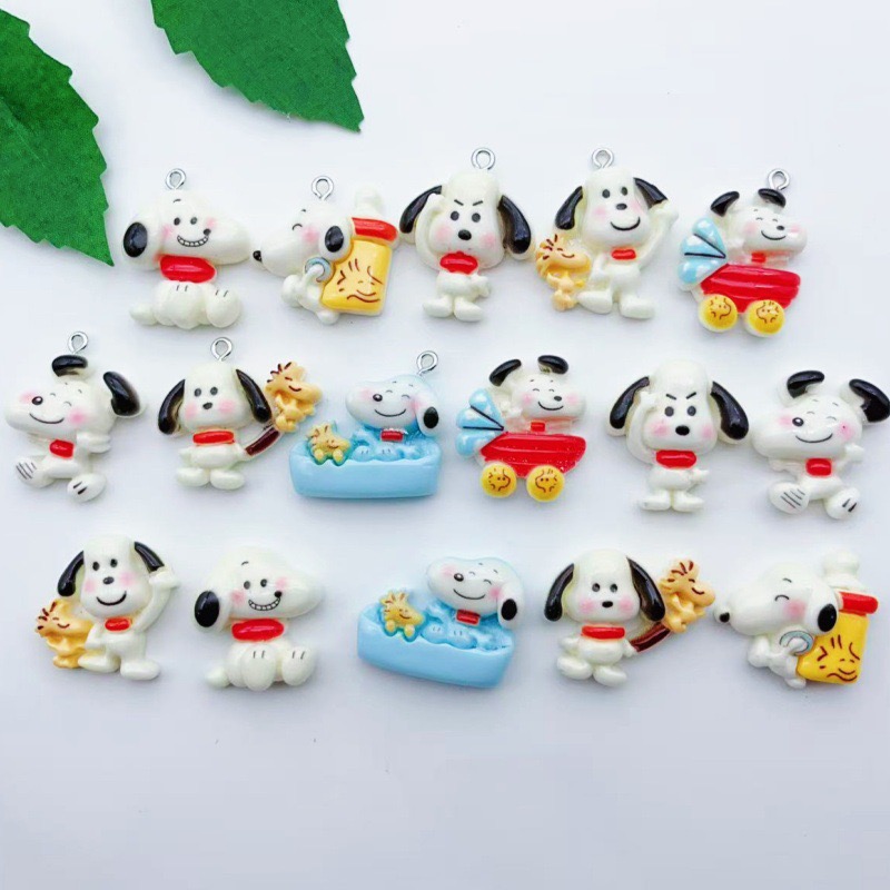 Resin Art Essentials - 12 stuks hars cartoon hondenhangers, DIY
