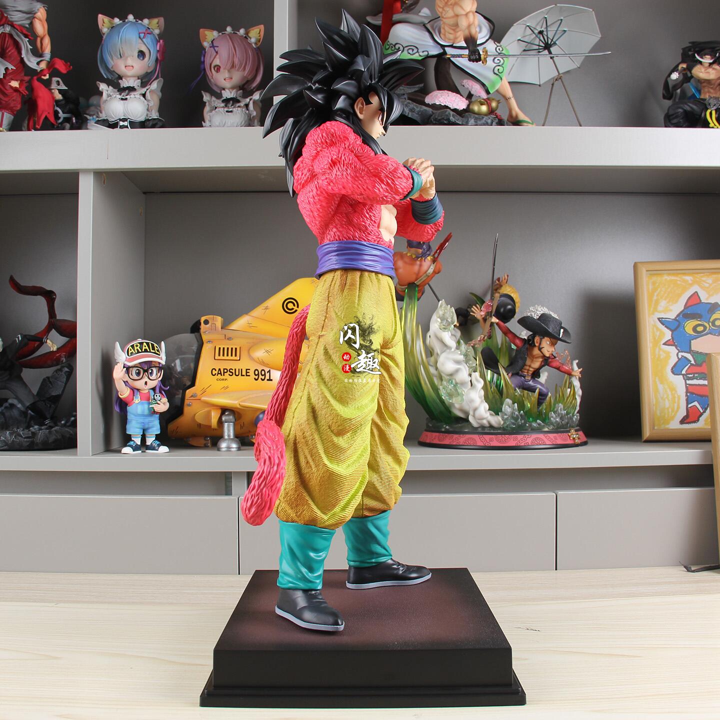 JT Dragon Ball Super Saiyan 4  - Resin Art Goku recensie en prijs